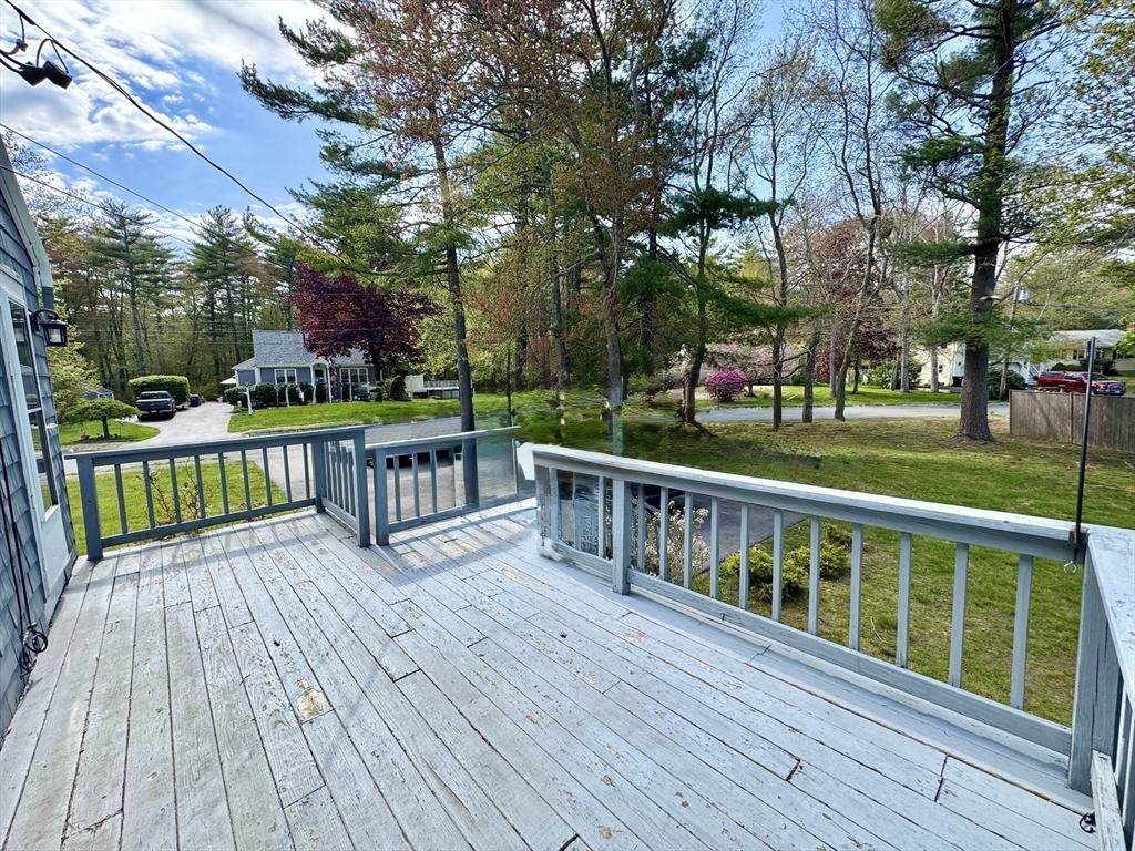 84 Branch Rd