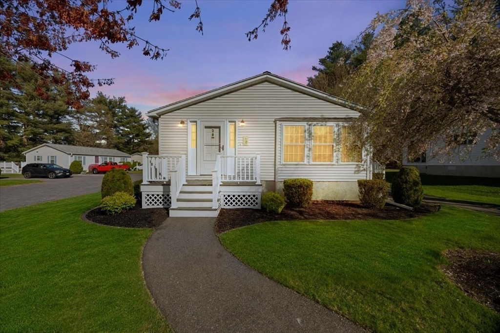 2 Ridgewood Circle