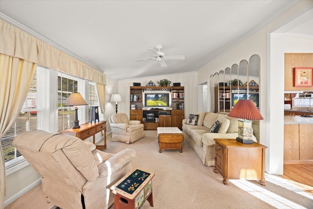 2 Ridgewood Circle