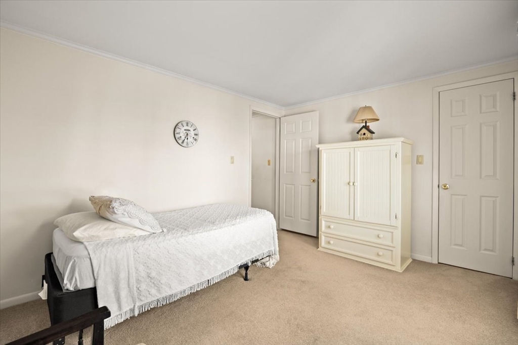 2 Ridgewood Circle