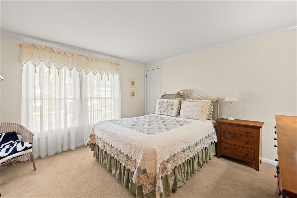 2 Ridgewood Circle