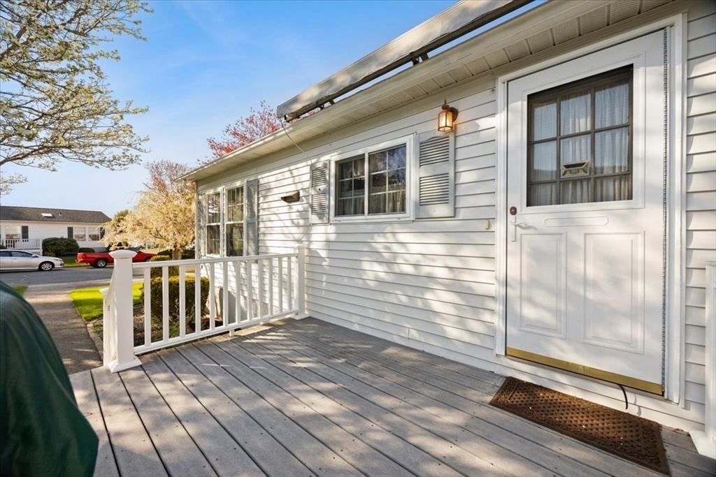 2 Ridgewood Circle