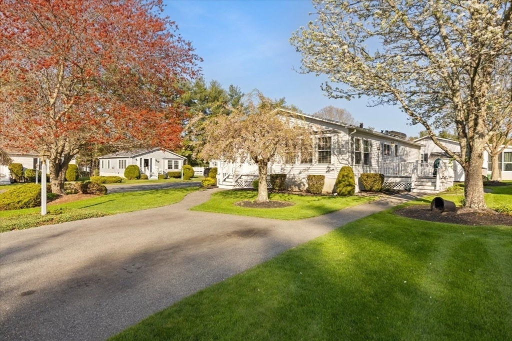 2 Ridgewood Circle