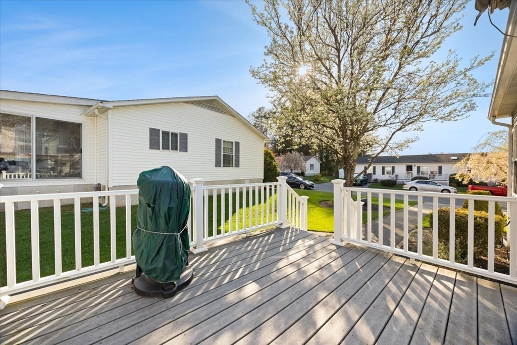 2 Ridgewood Circle