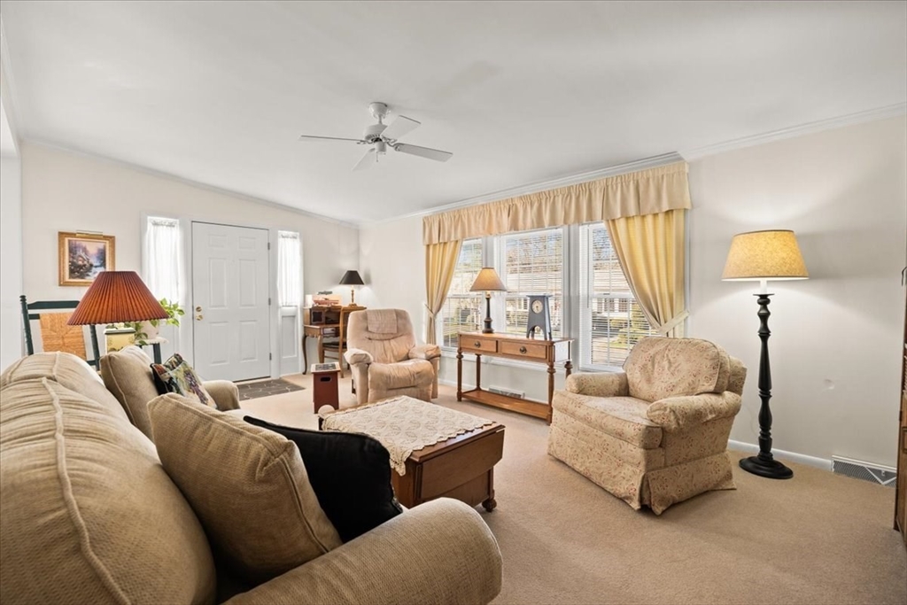 2 Ridgewood Circle