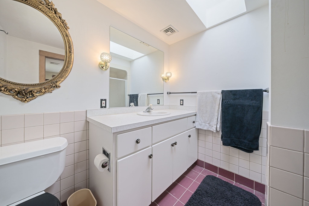5 Margerie St