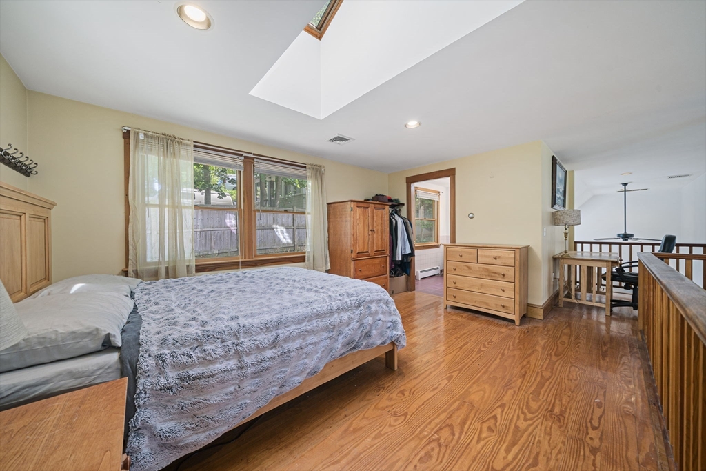 5 Margerie St