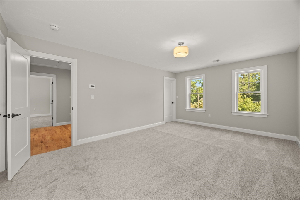 7 Elm Place