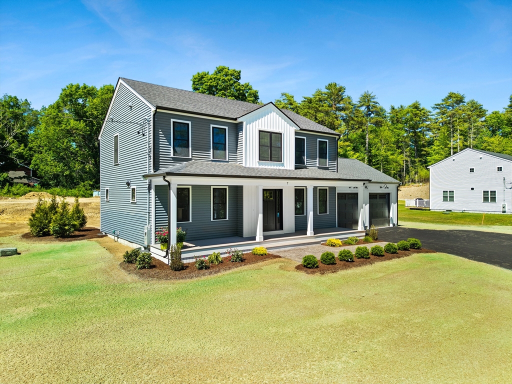 7 Elm Place