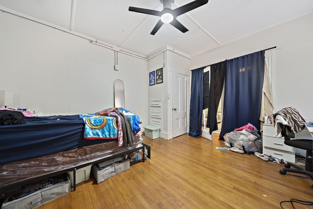 145 Pleasant St