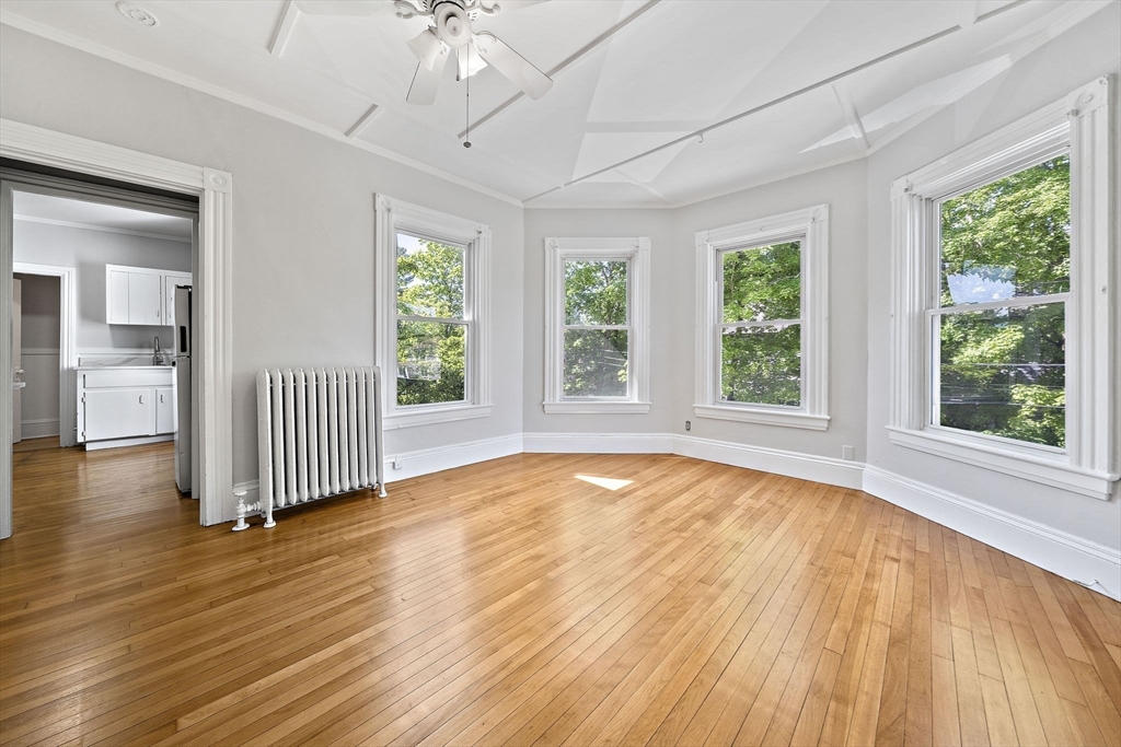 145 Pleasant St