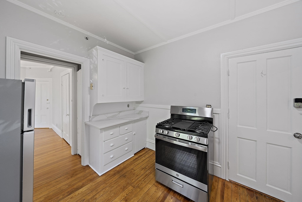 145 Pleasant St