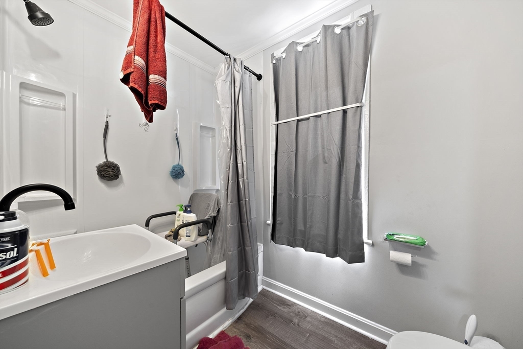 145 Pleasant St