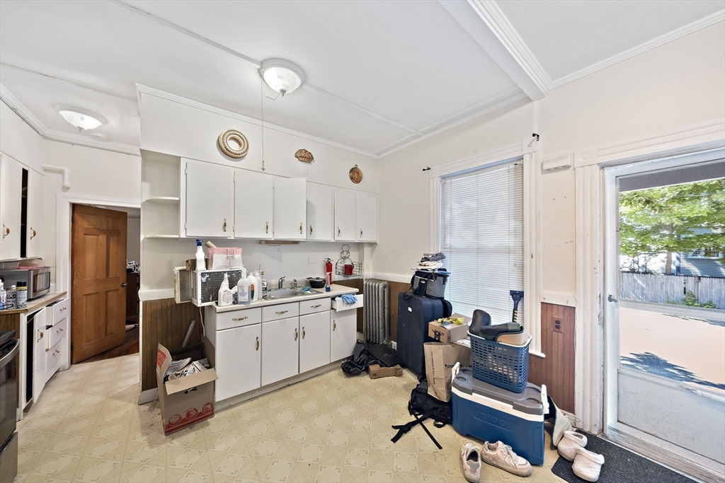 145 Pleasant St