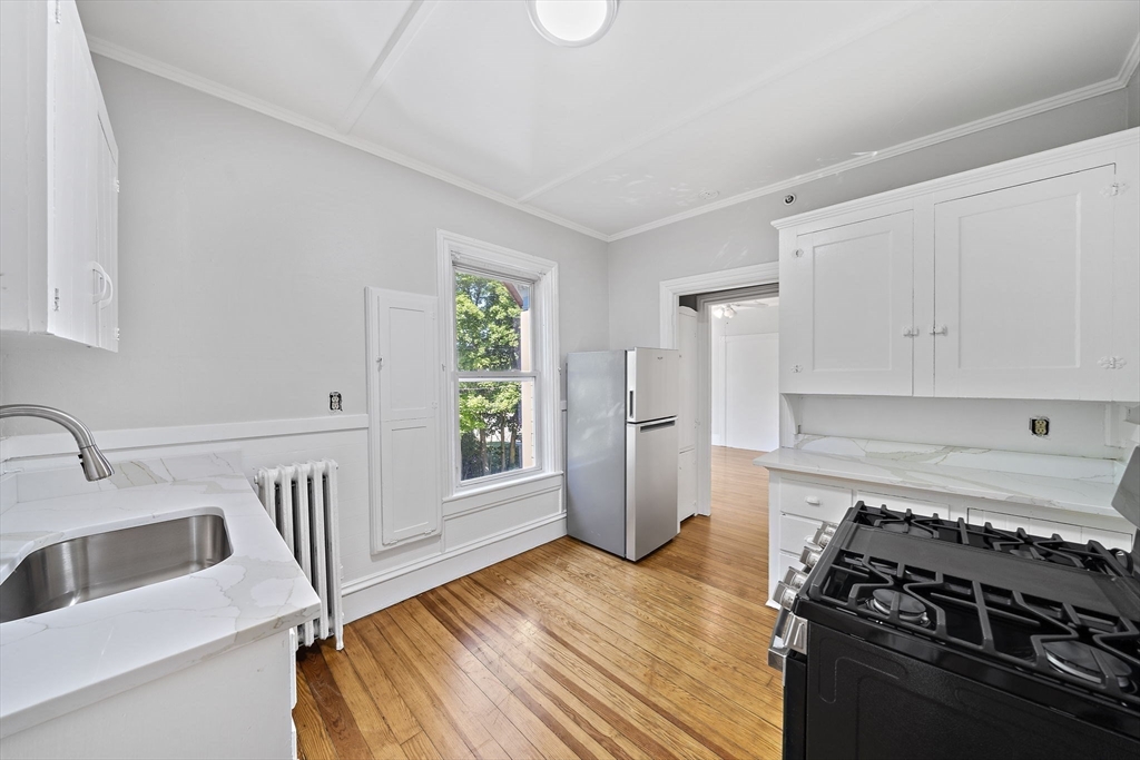 145 Pleasant St