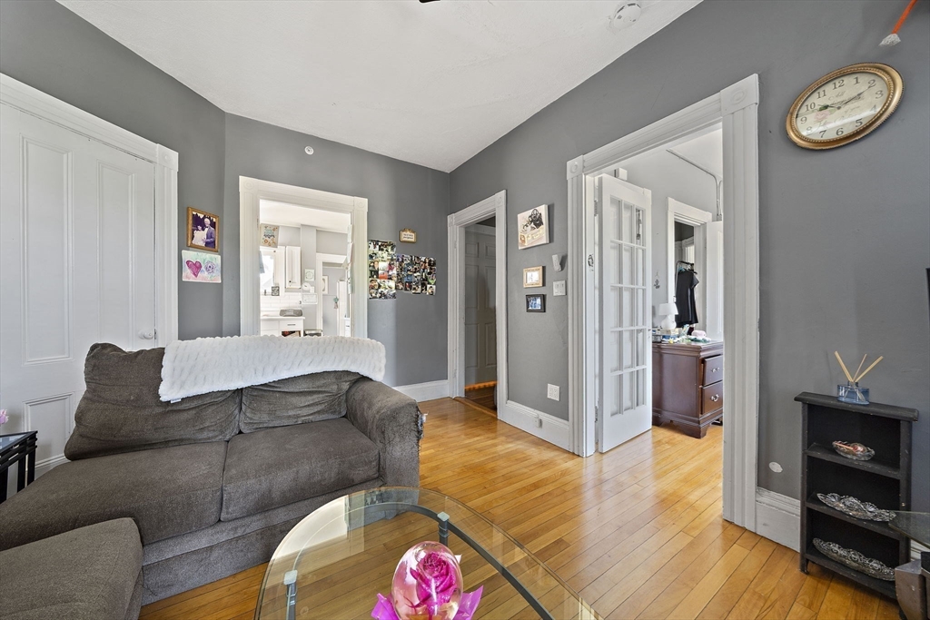 145 Pleasant St