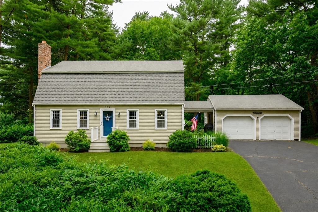 136 Elmer St
