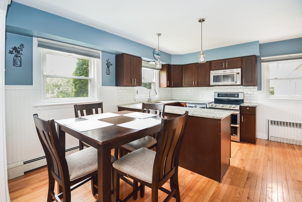 43 Fairview Ave