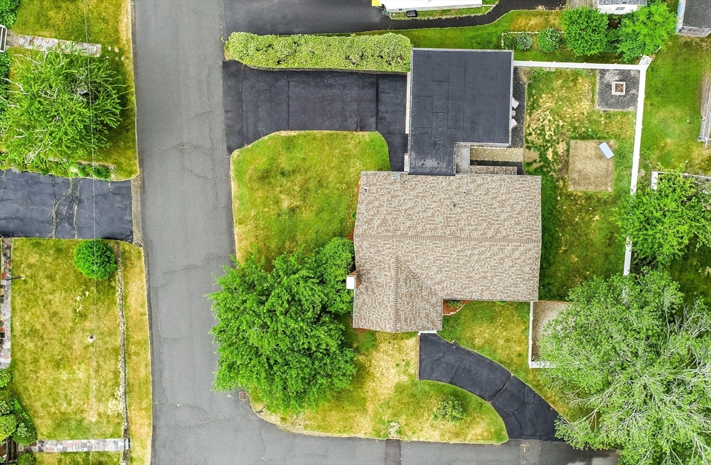 43 Fairview Ave