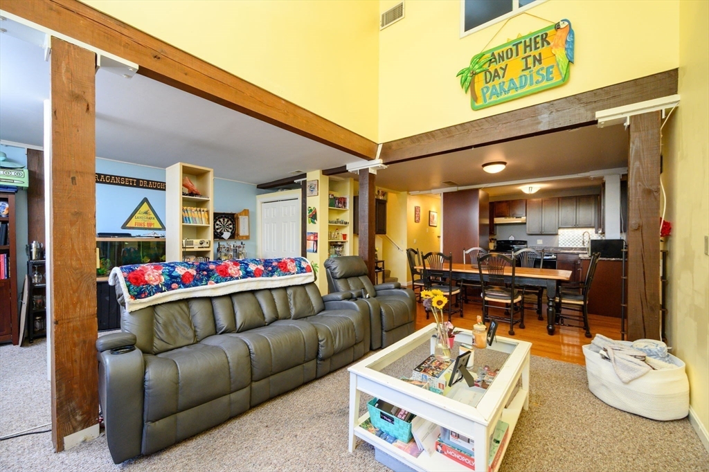 96 Old Colony Ave # 304