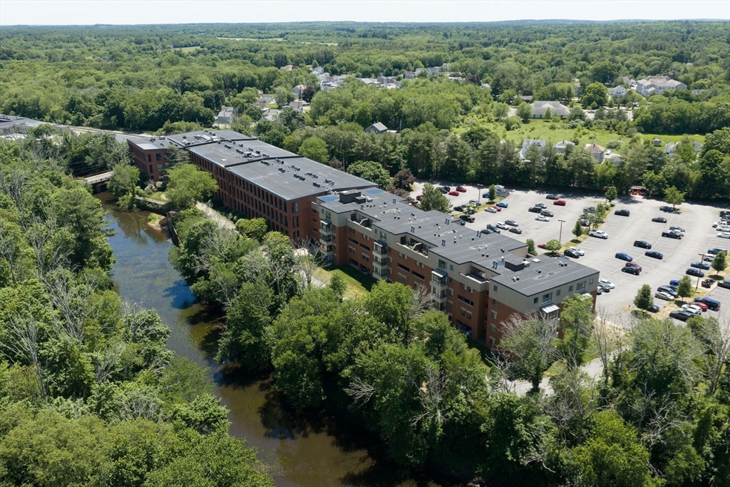 96 Old Colony Ave # 304
