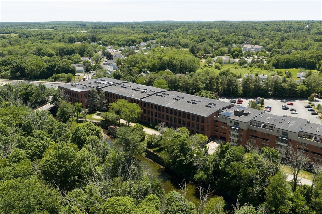 96 Old Colony Ave # 304
