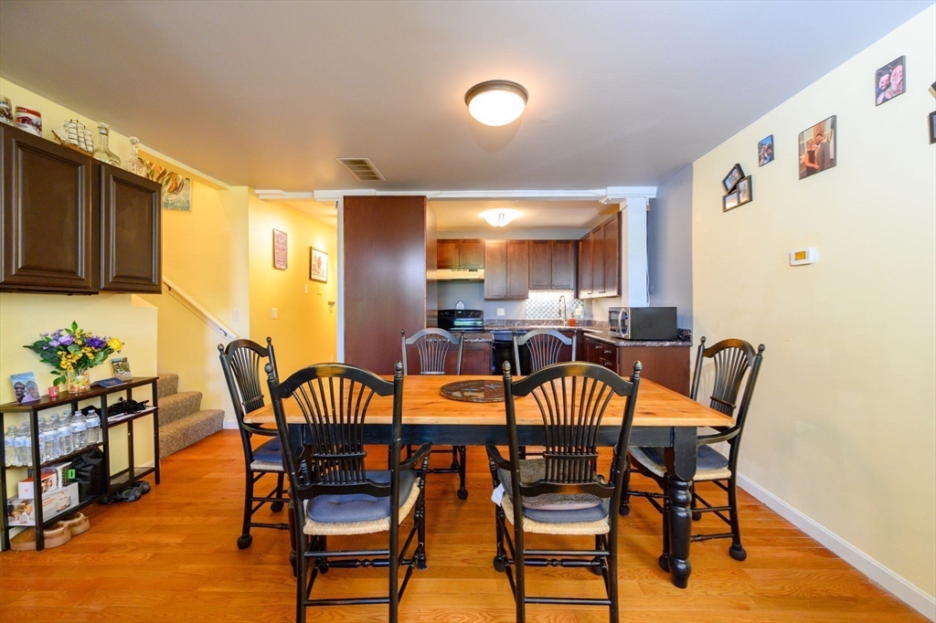 96 Old Colony Ave # 304
