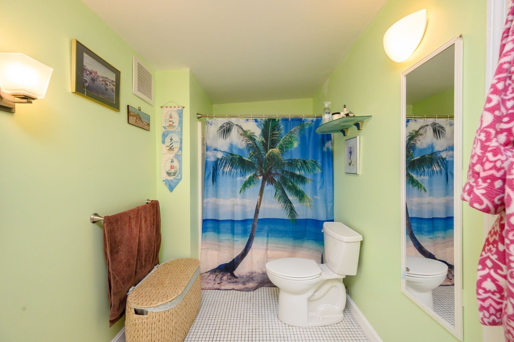 96 Old Colony Ave # 304