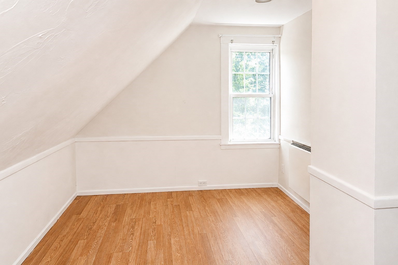 18 Bolton Pl