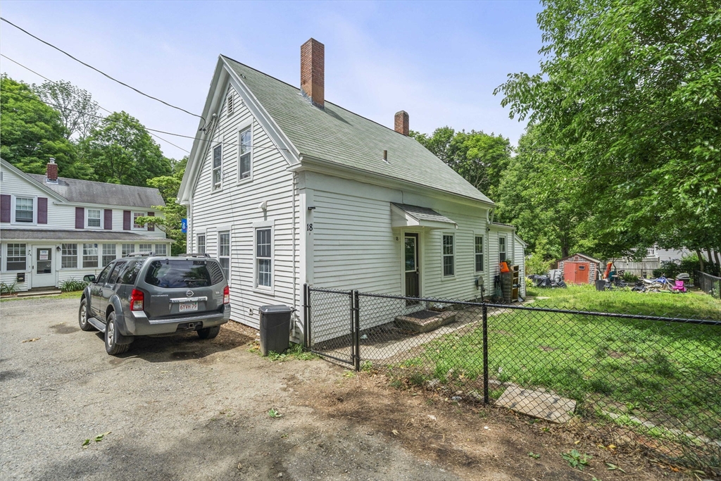18 Bolton Pl