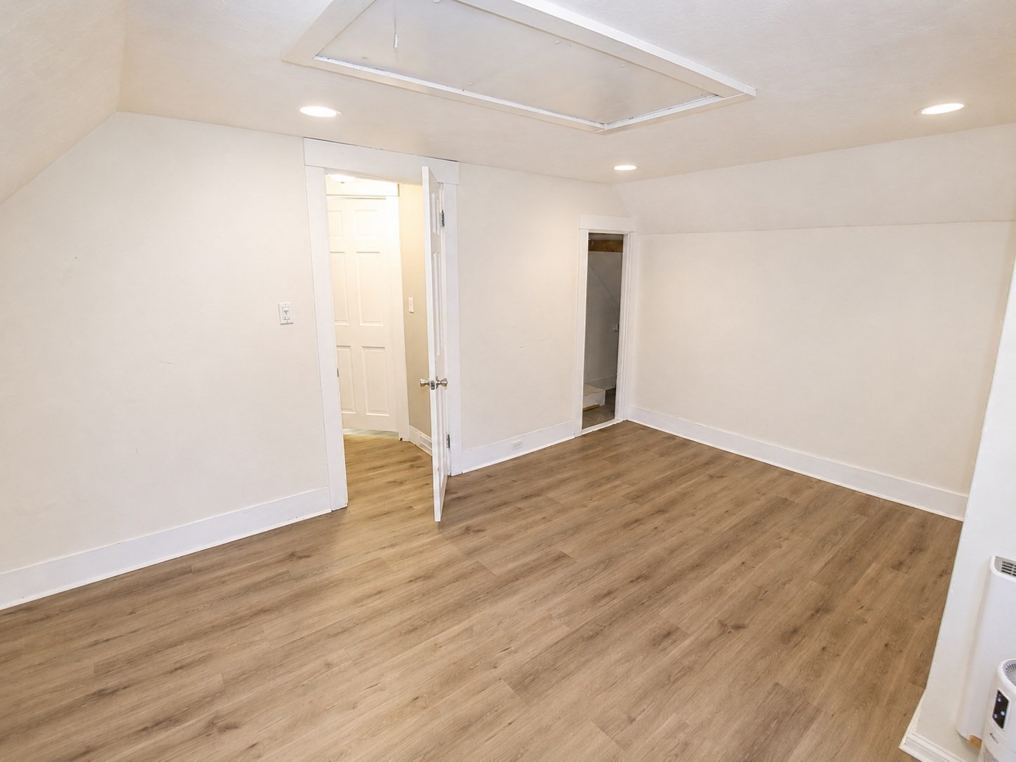18 Bolton Pl