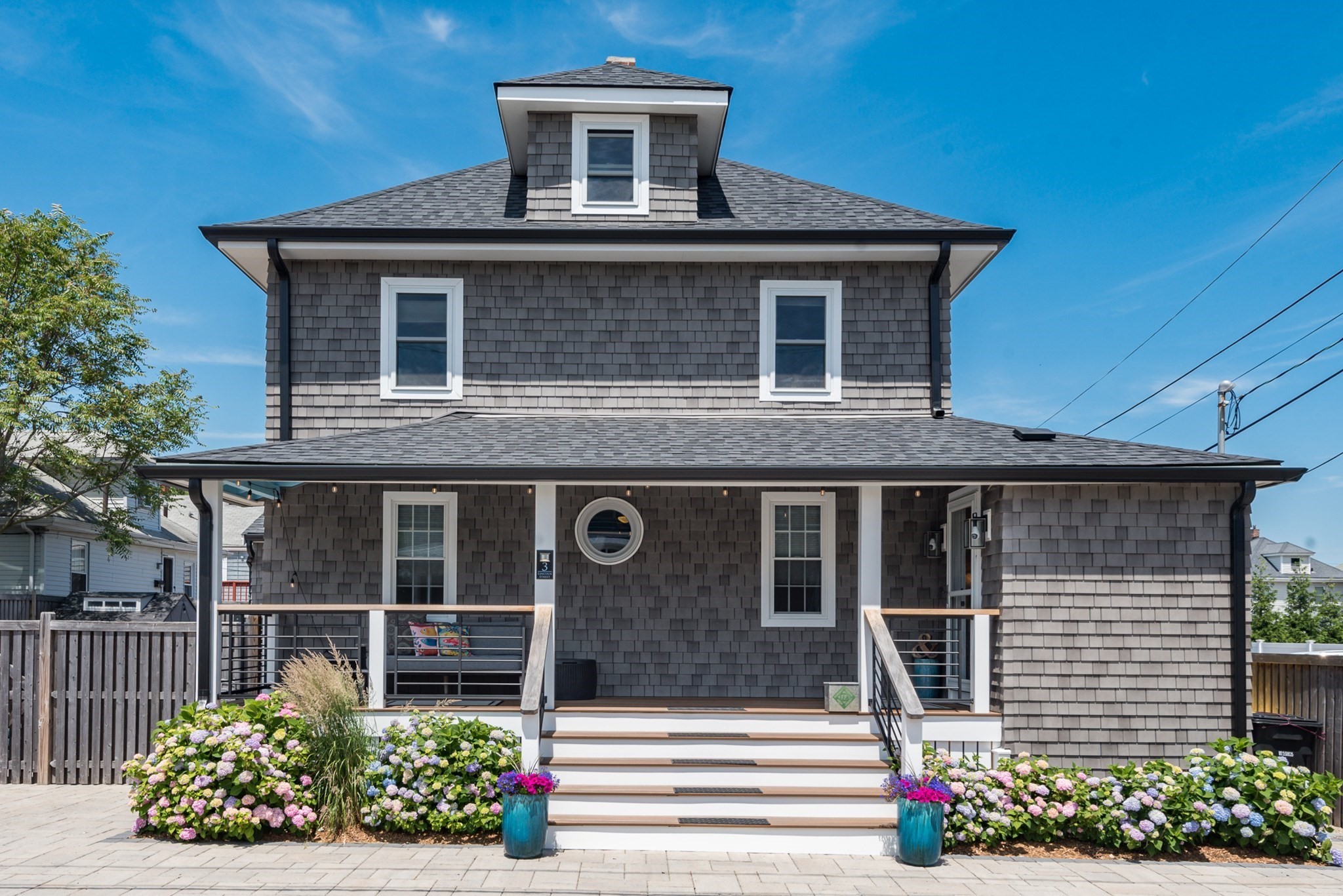 3 Lincoln Street