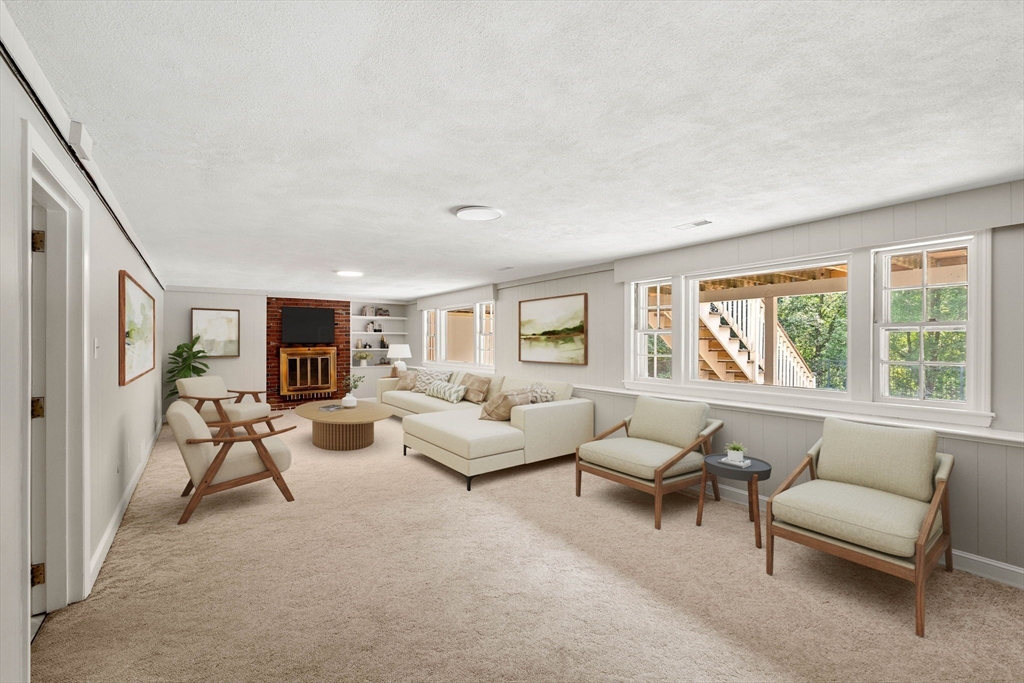 15 Crestwood Drive