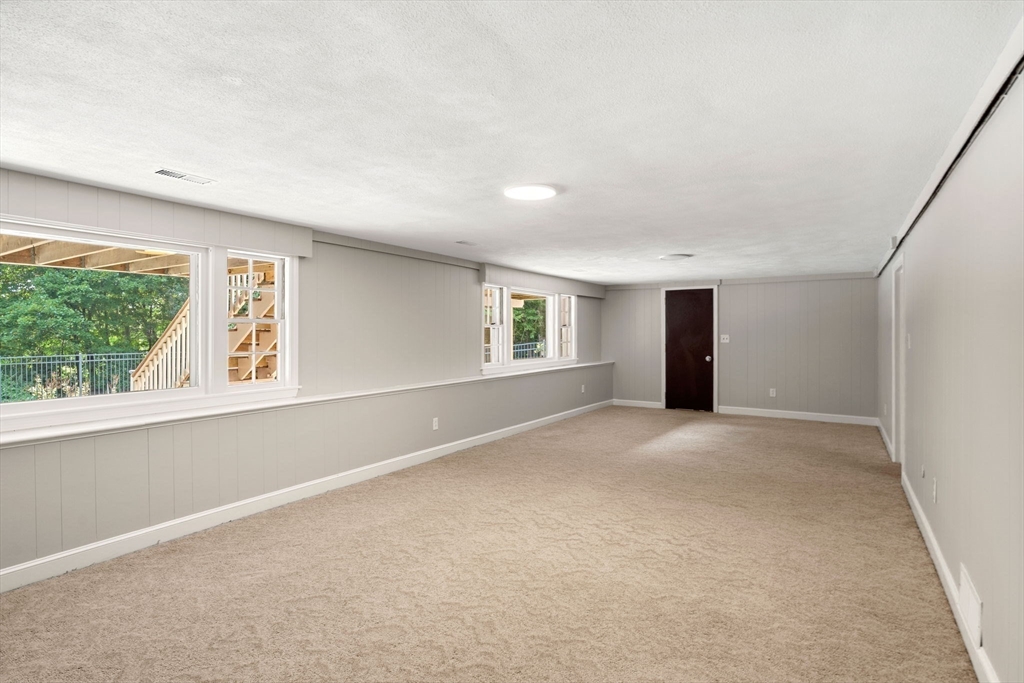 15 Crestwood Drive
