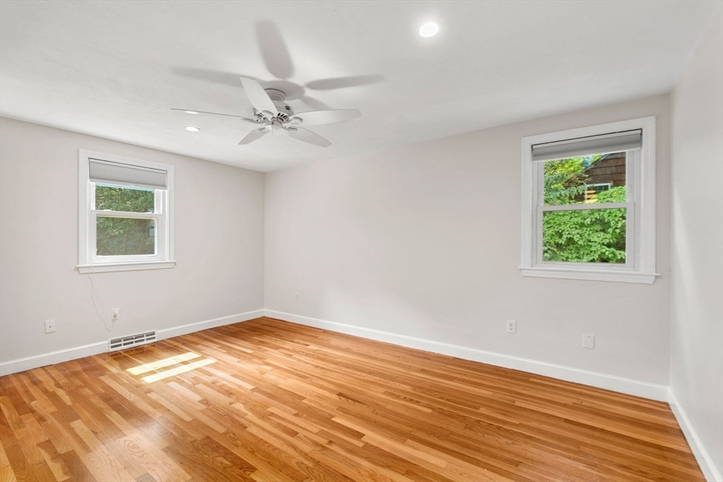 15 Crestwood Drive
