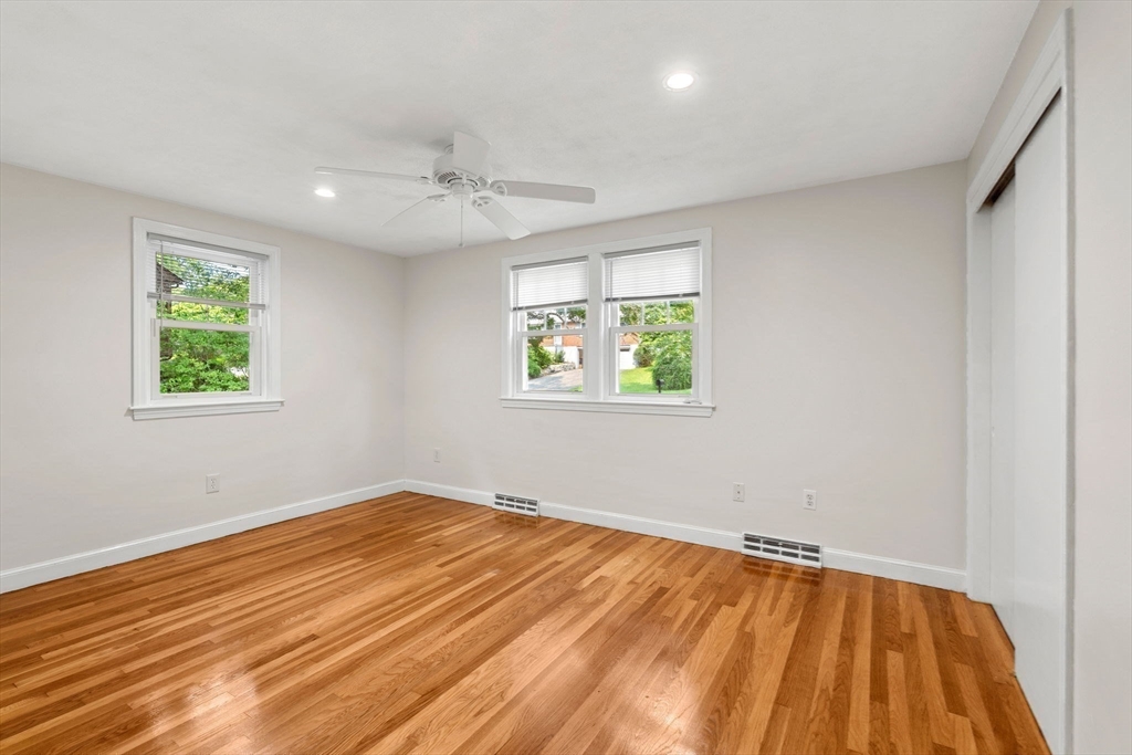 15 Crestwood Drive