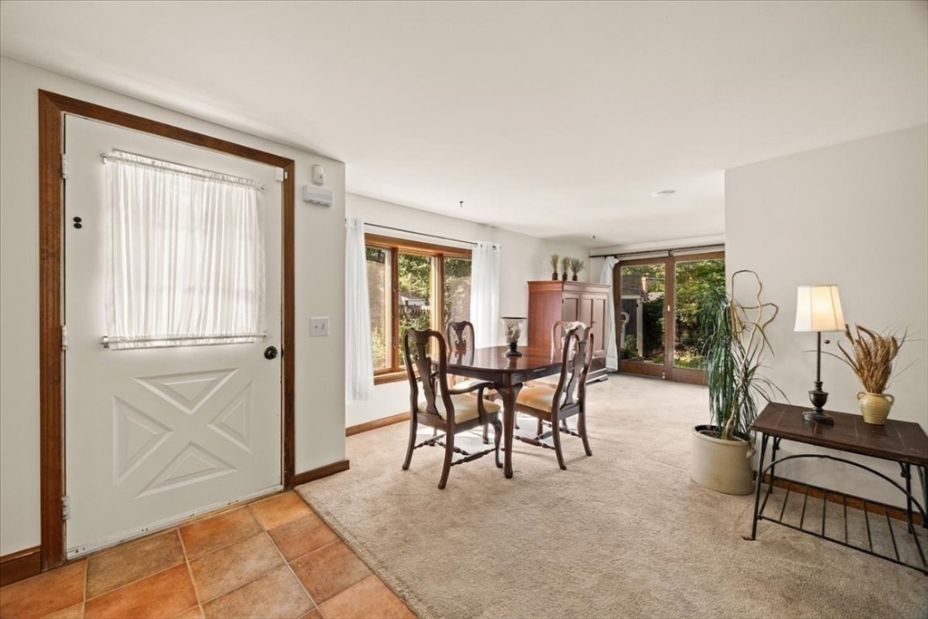 51 Temple Rd