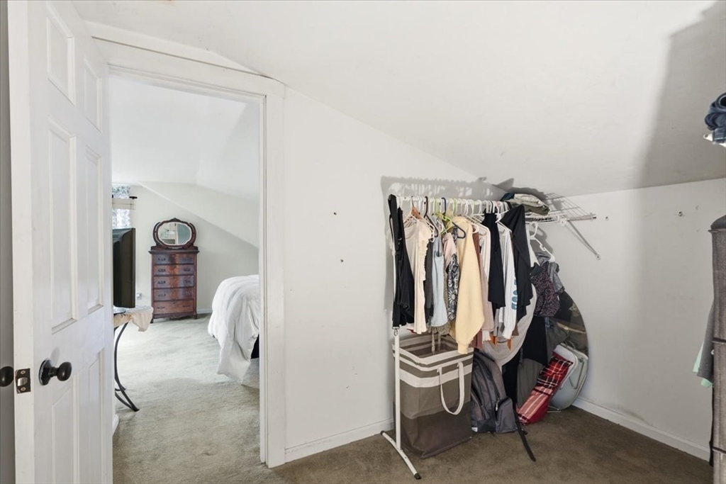 315 Maquan St
