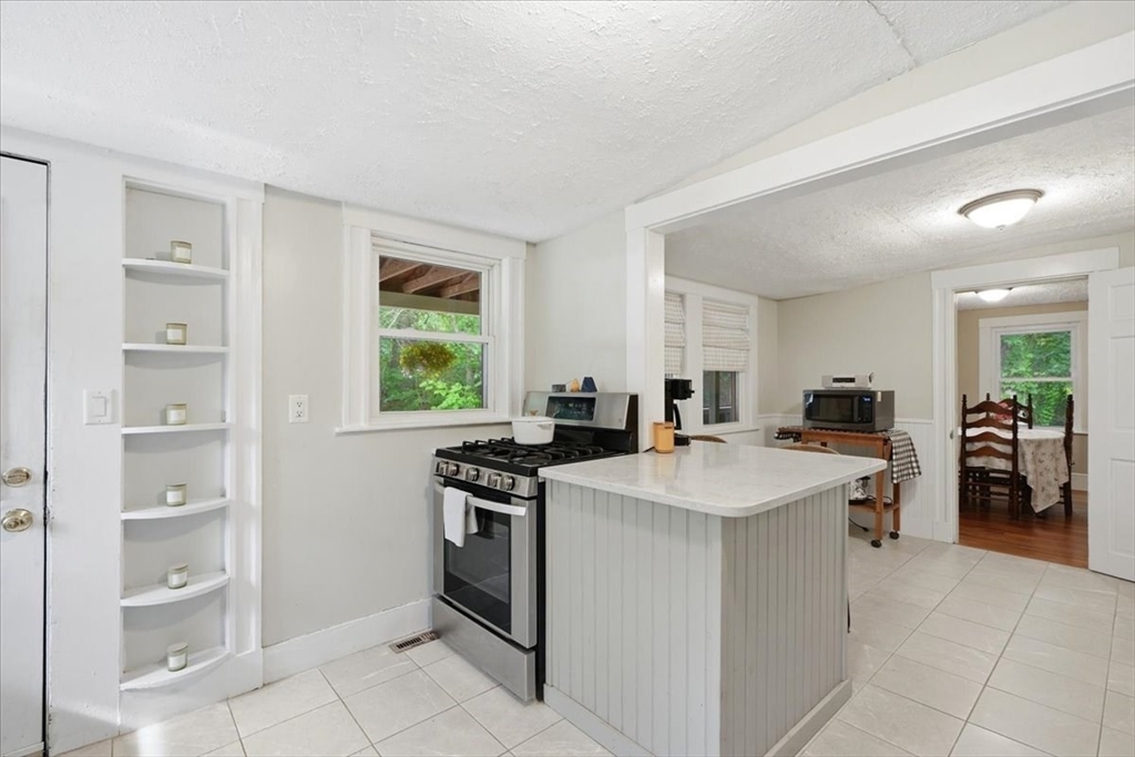 315 Maquan St