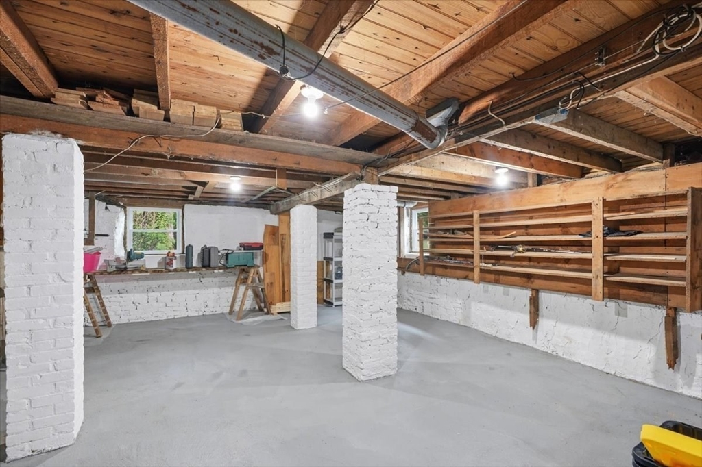 315 Maquan St