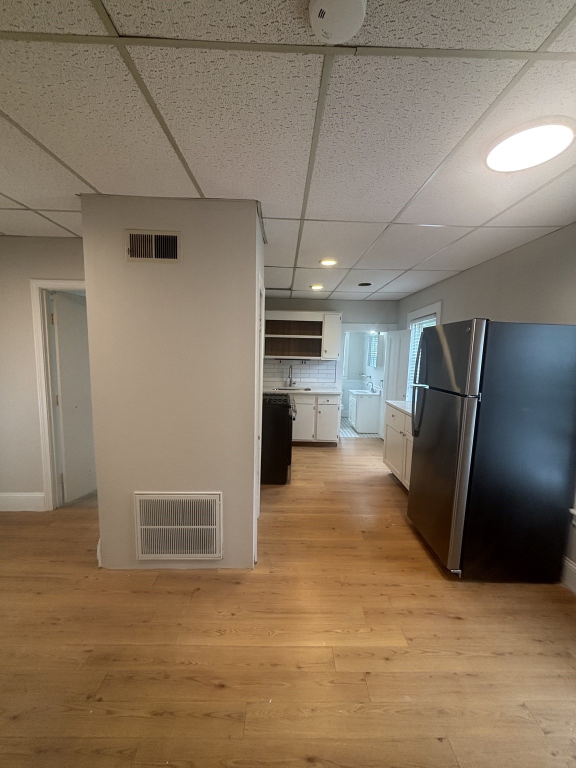 261 Plymouth St # 4