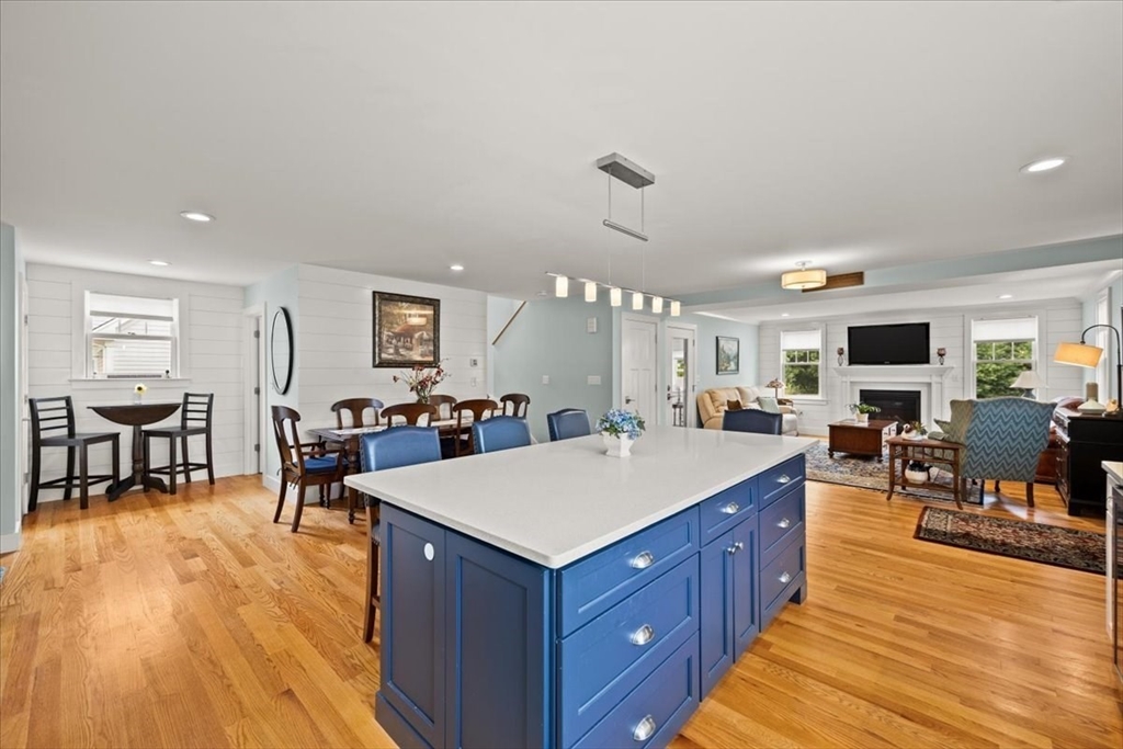 220 Center Street # 17