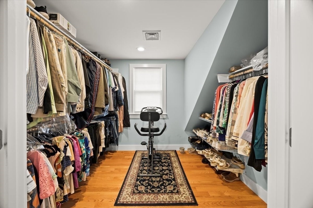 220 Center Street # 17