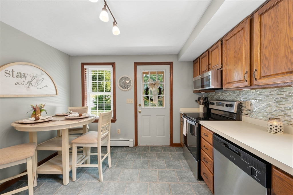 35 Kirk Cir