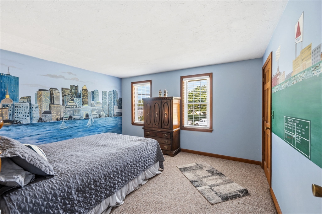 35 Kirk Cir