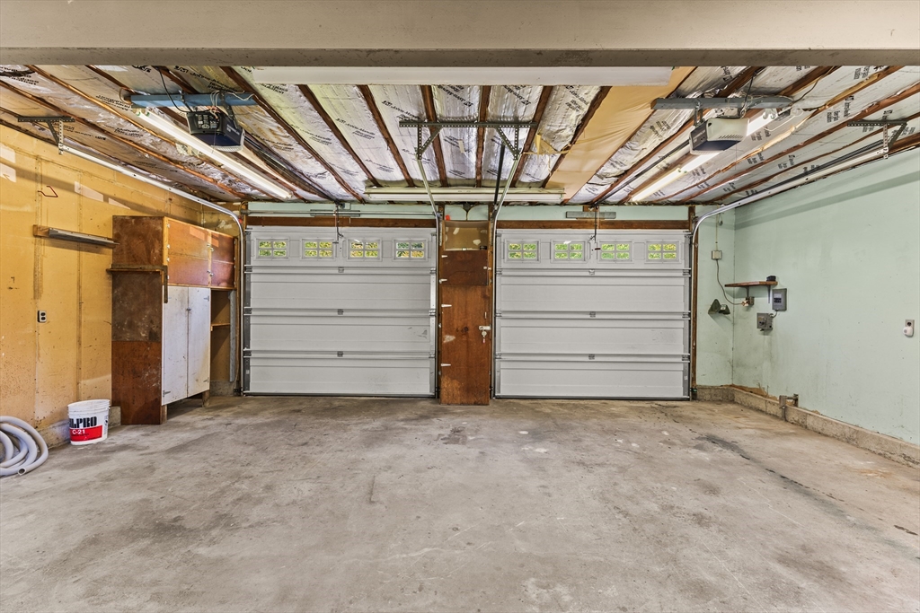 360 W Washington St