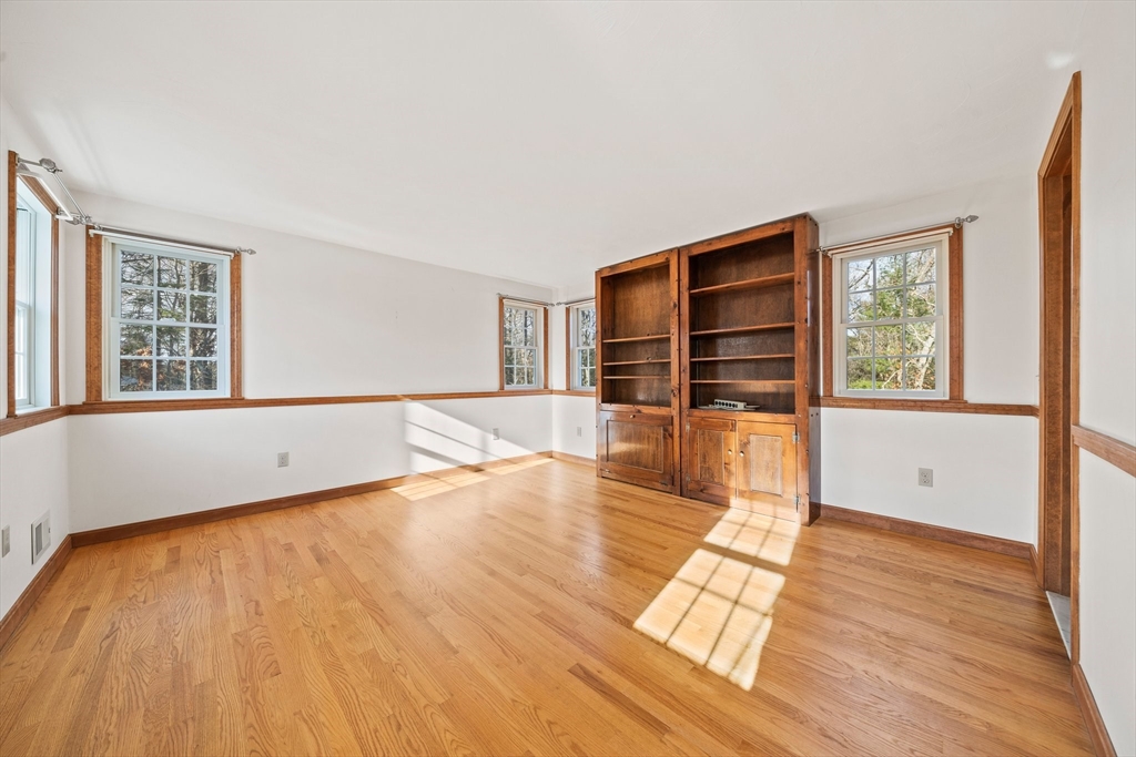 197 Circuit St