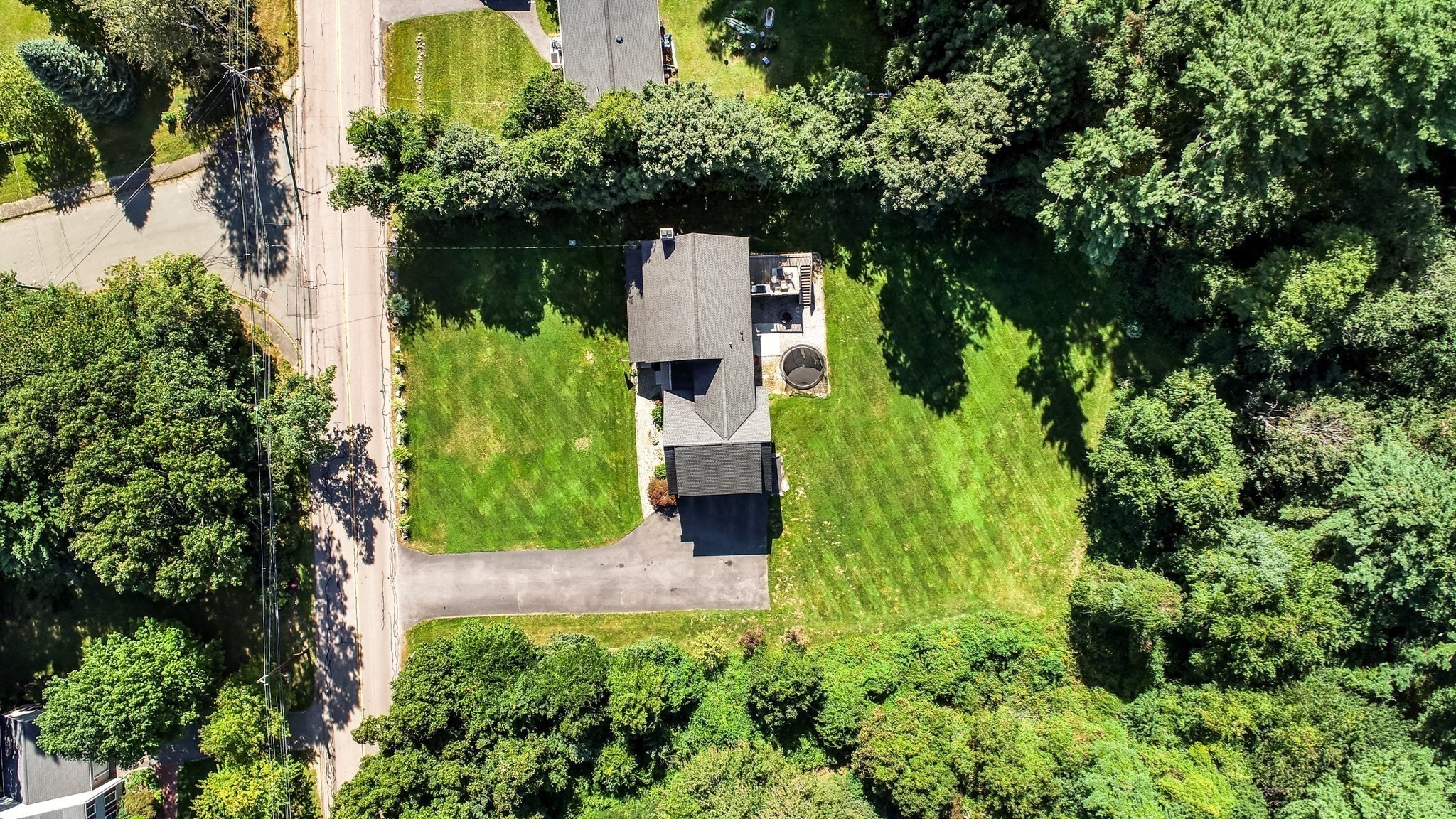 529 East St
