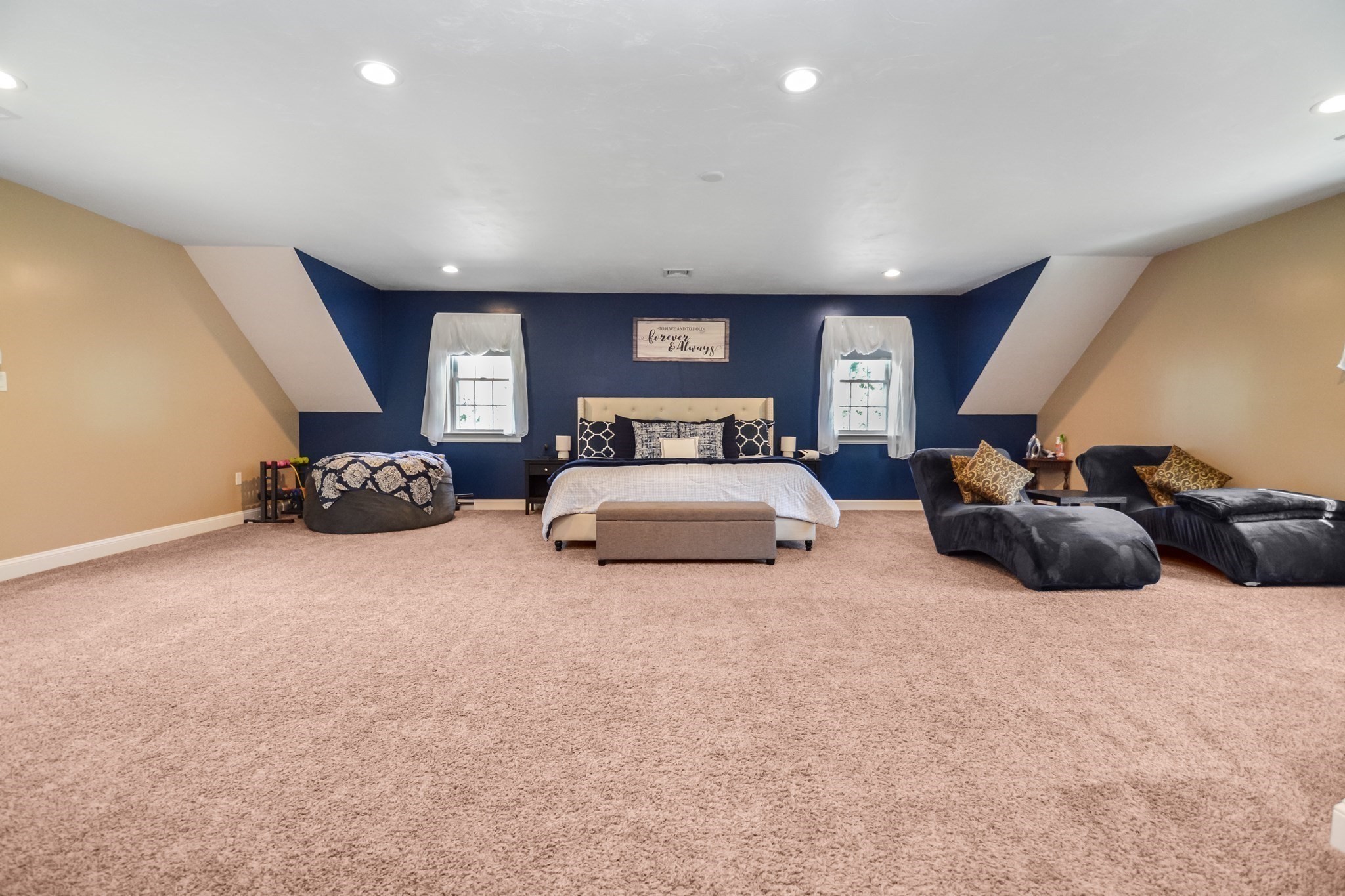 529 East St