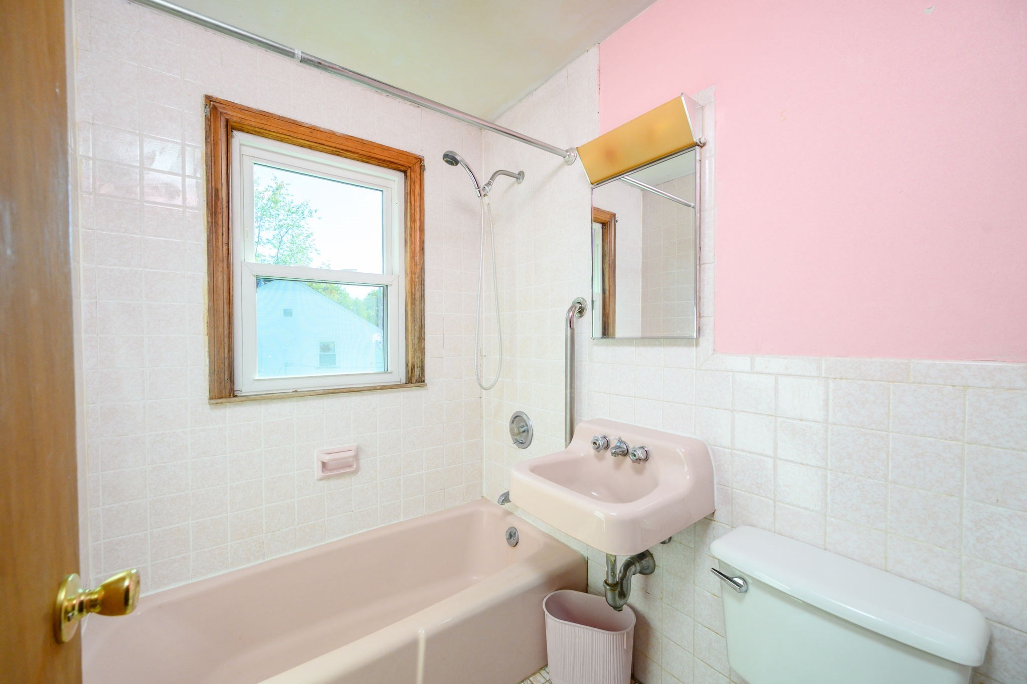 13 Hemlock Rd